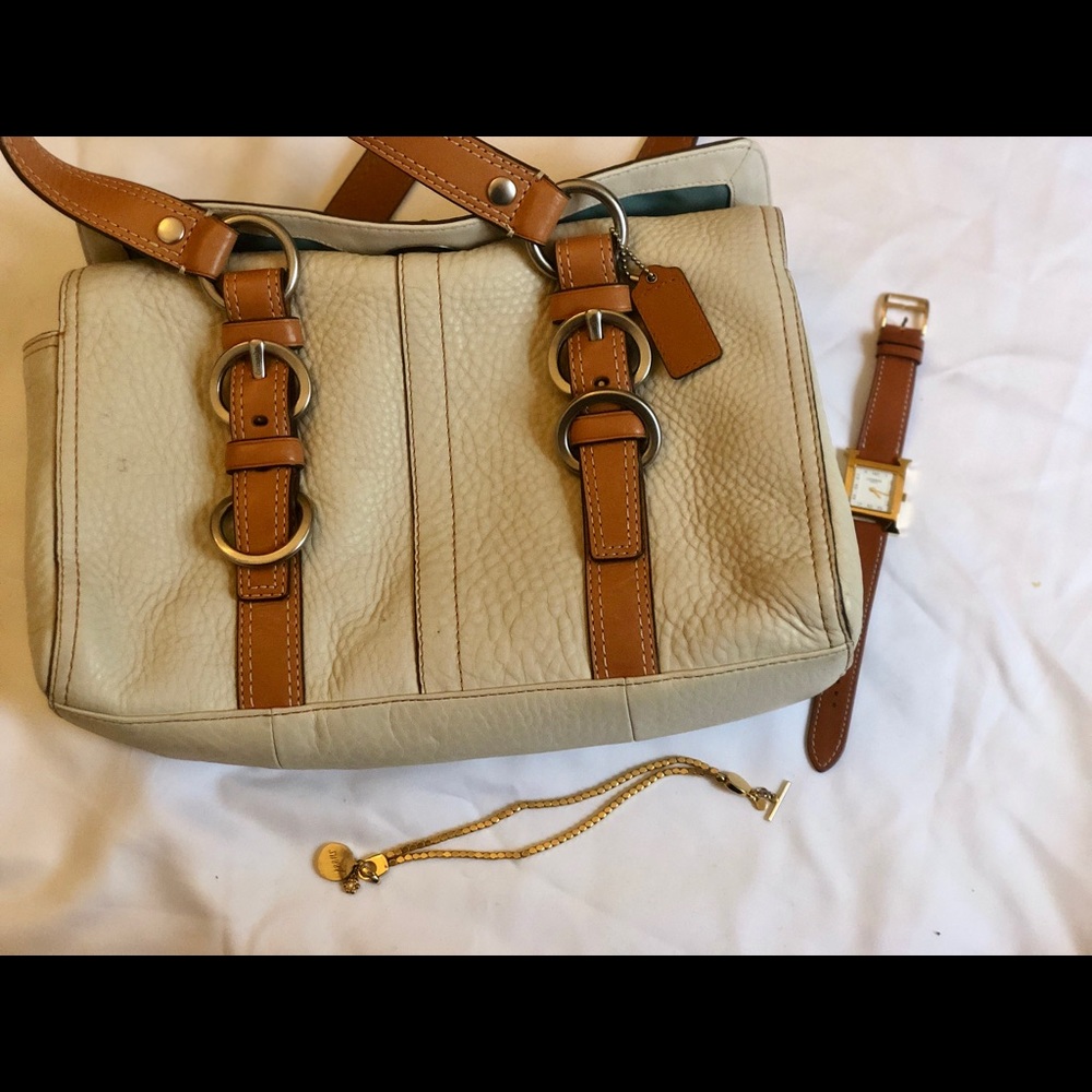 Coach Creme/Cognac leather handbag